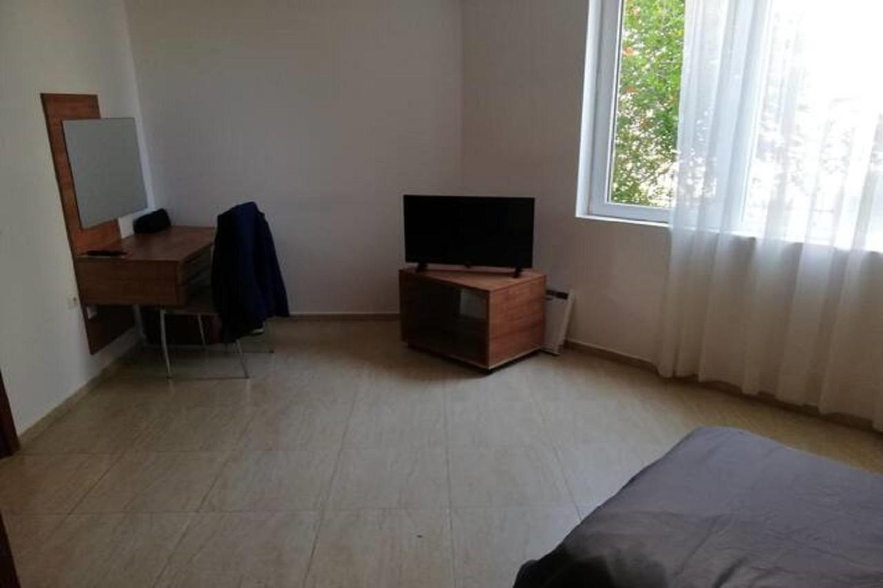Yves 2 Bed Apart At Sun Village Sunny Beach Not Far Away From The Sea Eksteriør bilde