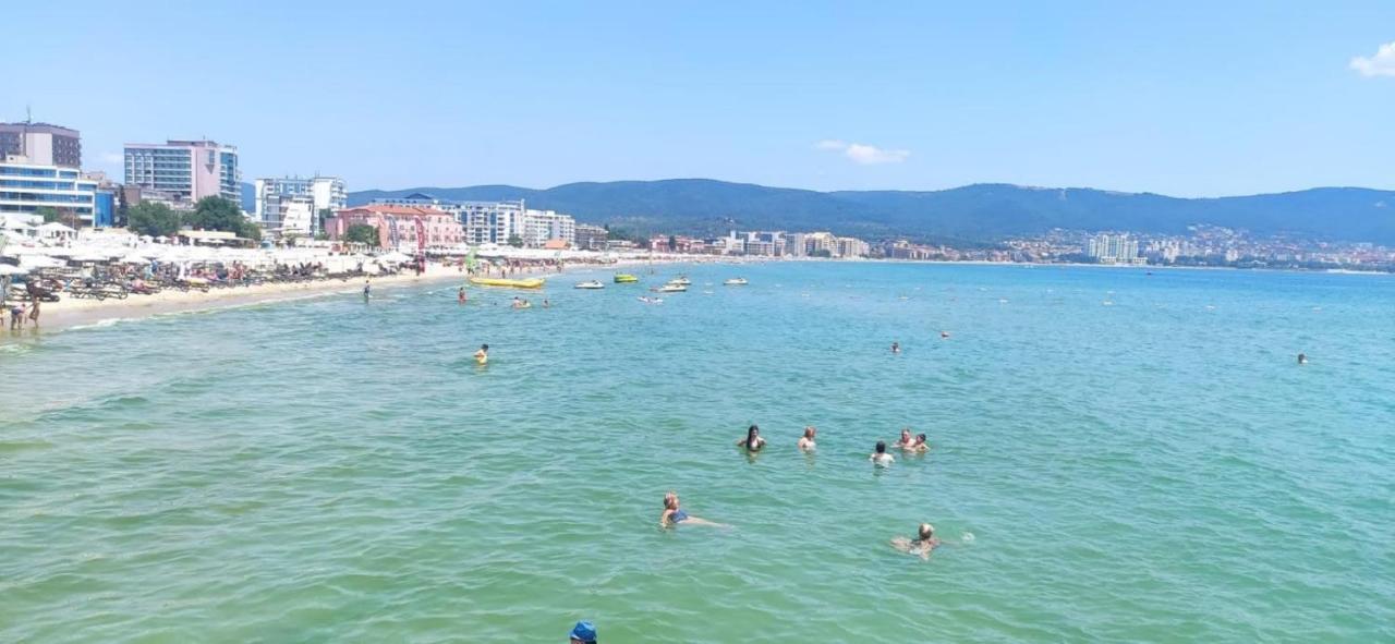 Yves 2 Bed Apart At Sun Village Sunny Beach Not Far Away From The Sea Eksteriør bilde